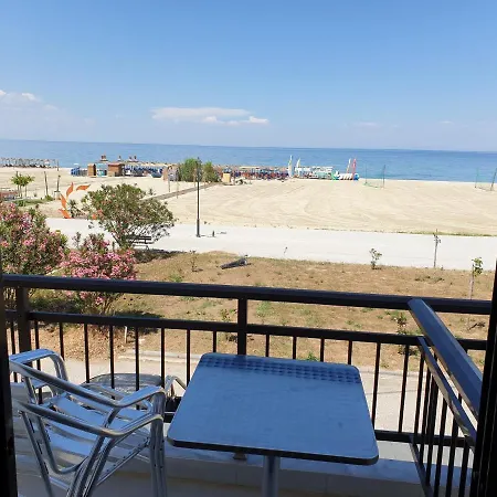 Blue Horizon Apartment Neoi Poroi Exterior photo