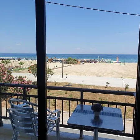 Blue Horizon Apartment Neoi Poroi Exterior photo
