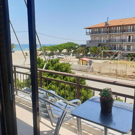 Blue Horizon Apartment Neoi Poroi Exterior photo