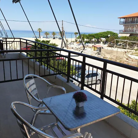 Blue Horizon Apartment Neoi Poroi Exterior photo