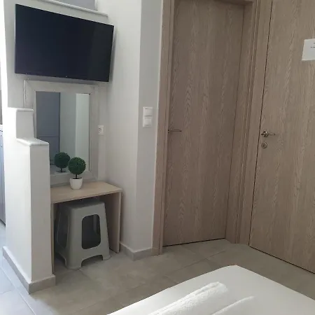 Blue Horizon Apartment Neoi Poroi Exterior photo
