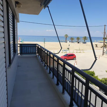 Blue Horizon Apartment Neoi Poroi Exterior photo