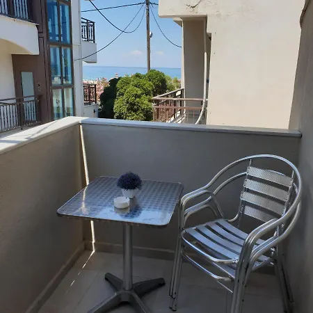 Blue Horizon Apartment Neoi Poroi Exterior photo