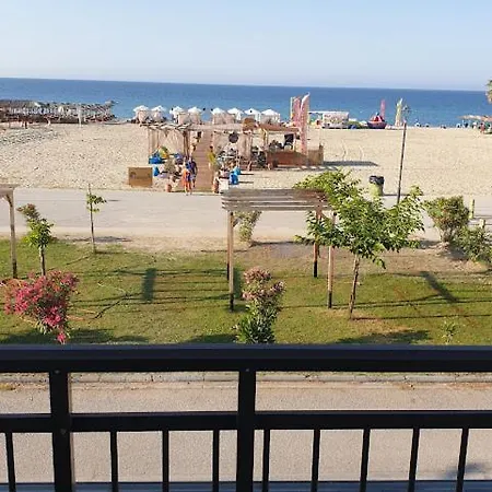 Blue Horizon Apartment Neoi Poroi Exterior photo