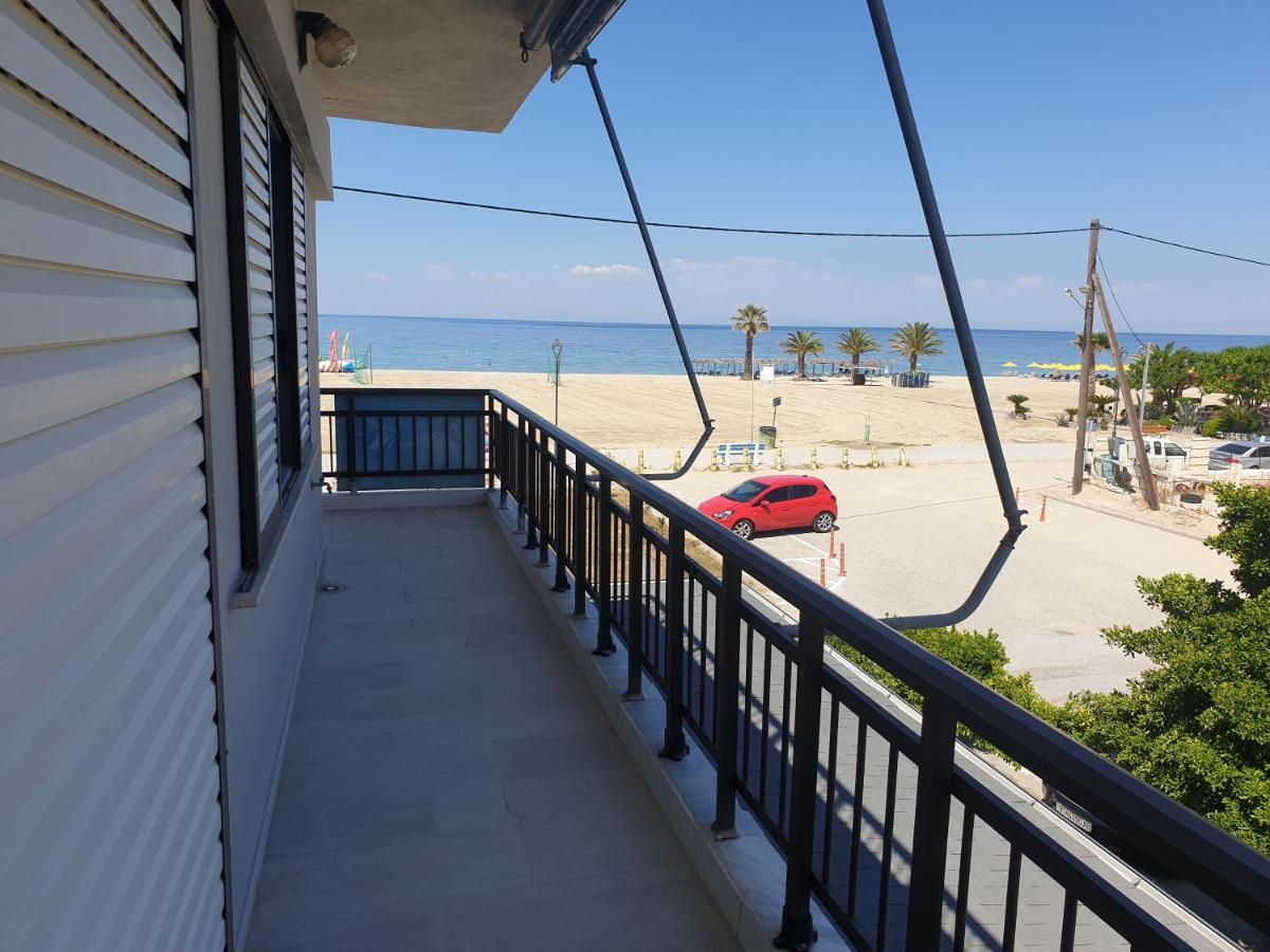 Blue Horizon Apartment *