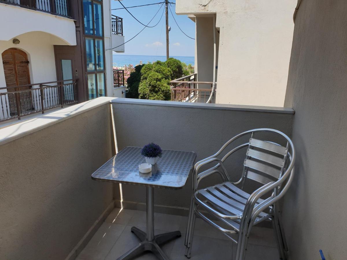 Blue Horizon Apartment